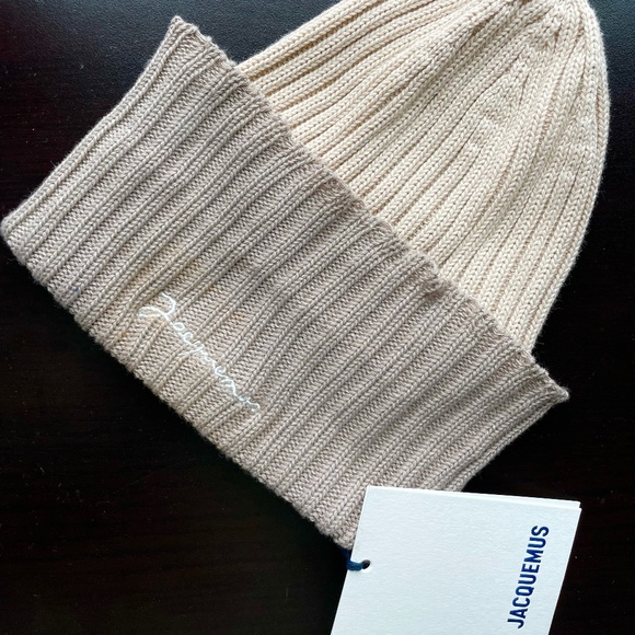 Jacquemus Beanie - Picture 1 of 2
